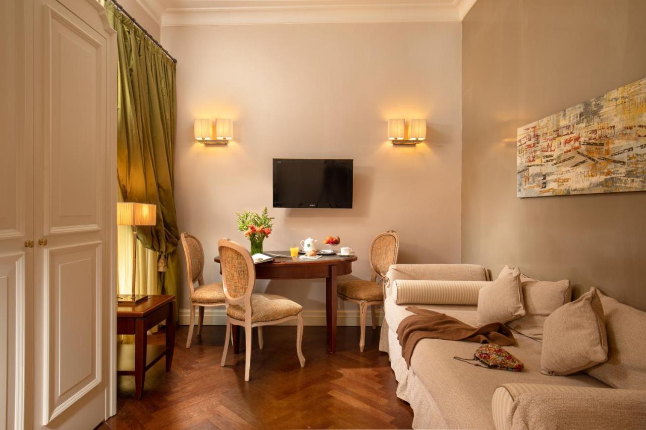 Vivaldi Luxury Rooms Рим Екстер'єр фото