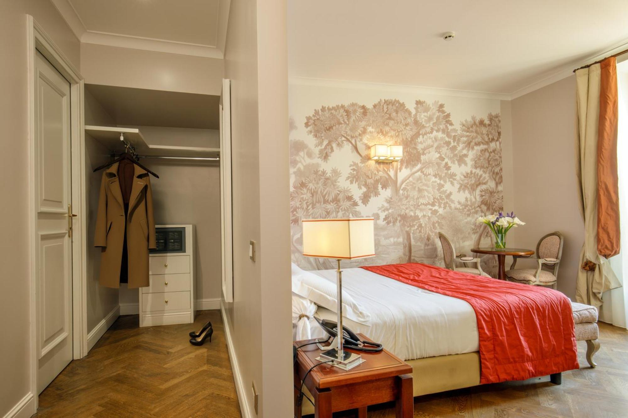 Vivaldi Luxury Rooms Рим Екстер'єр фото