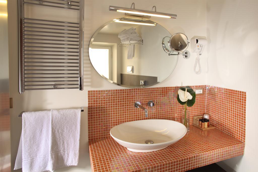 Vivaldi Luxury Rooms Рим Екстер'єр фото