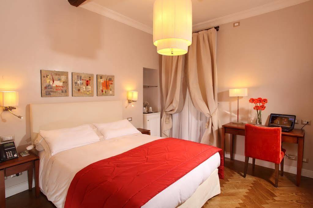 Vivaldi Luxury Rooms Рим Екстер'єр фото